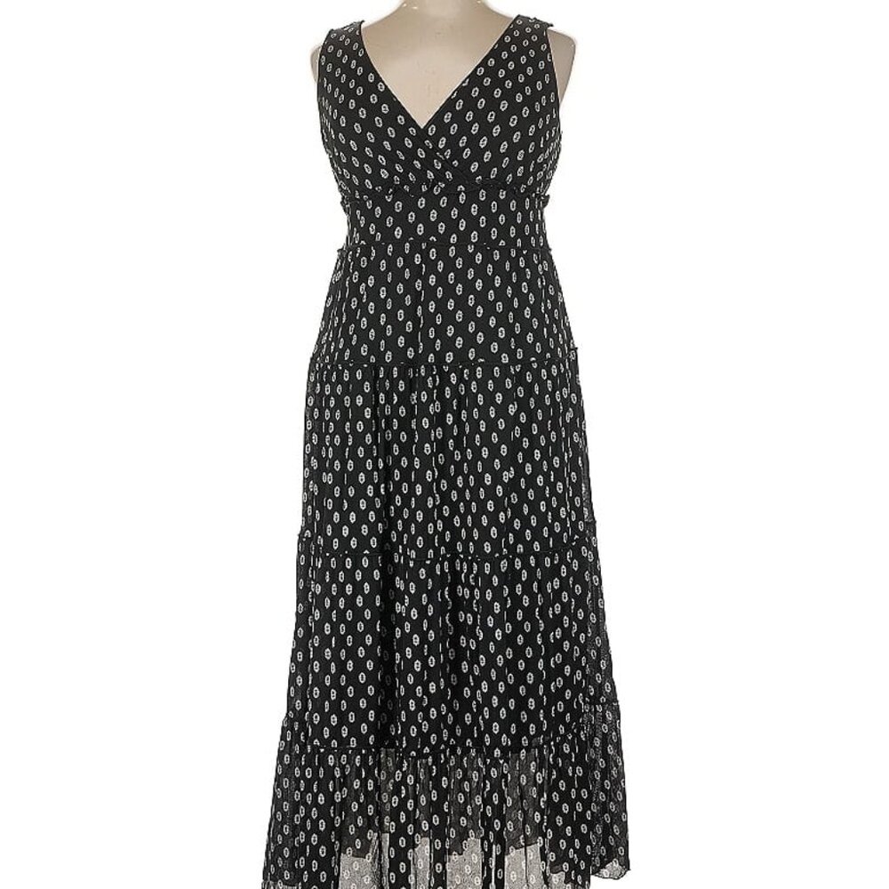 Style & Co. Black and White tiered polka dot dress in EUC.